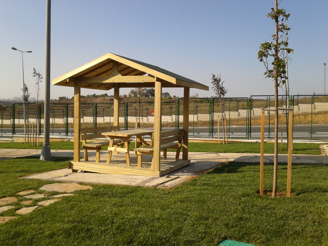 Çatılı Piknik Masası 