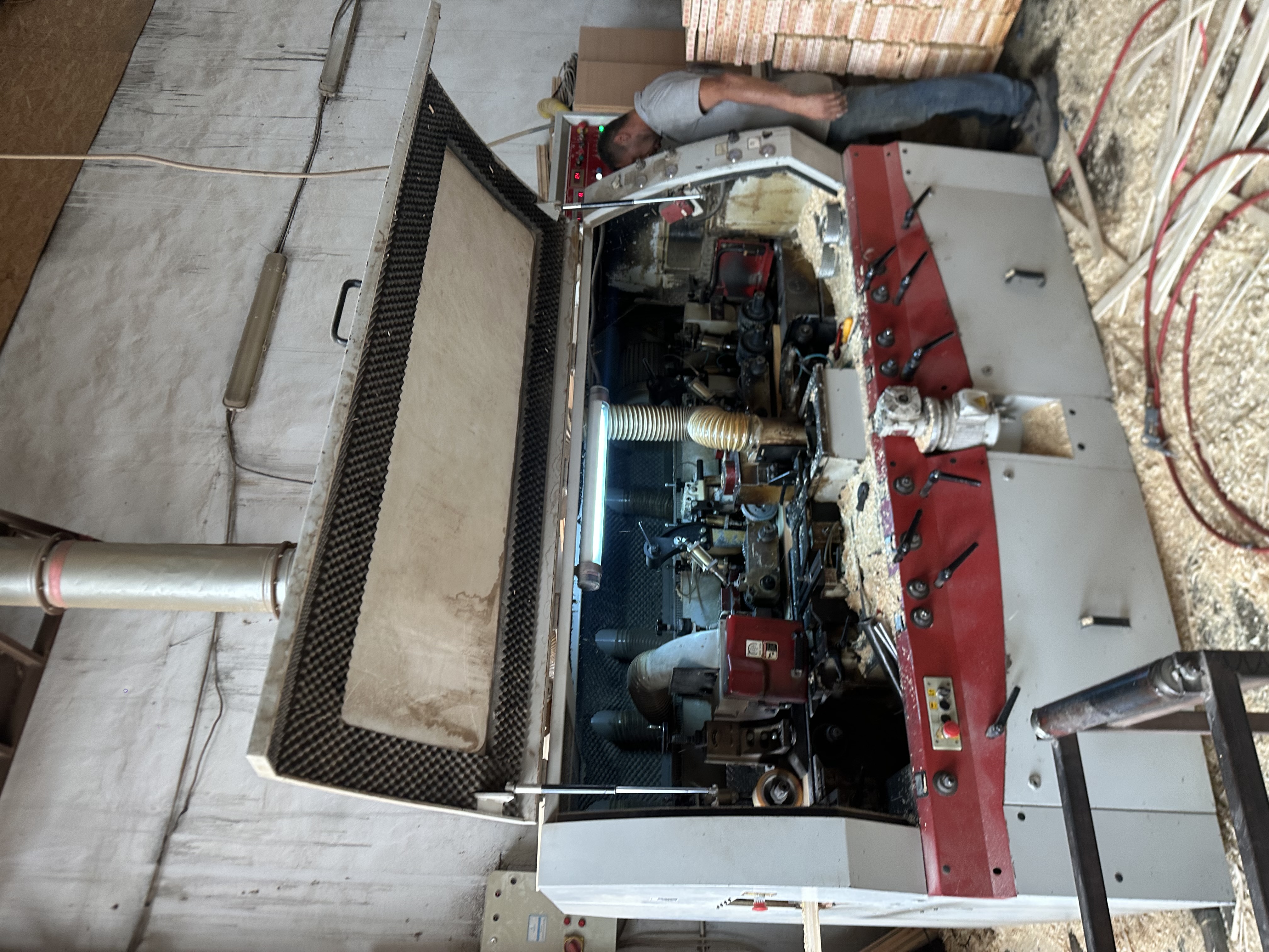 Weinig Makinesi ile Fason Ahşap İşleme ve Özel Ölçü Üretim